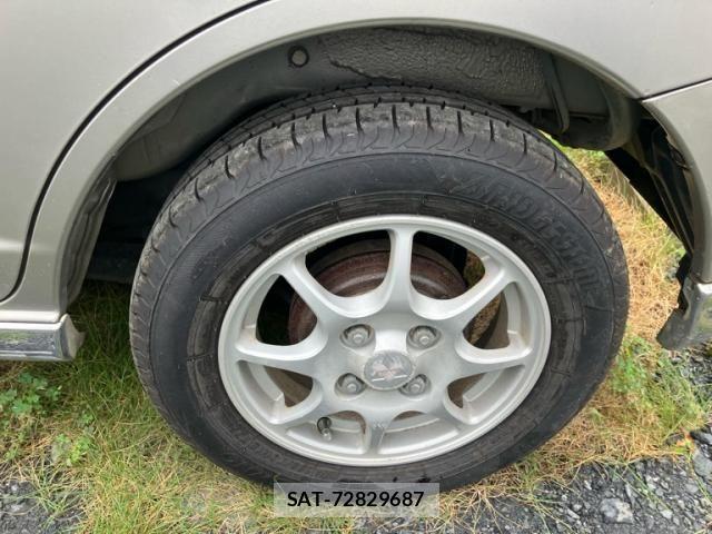 Mitsubishi MINICA 1999-01 8371868-8