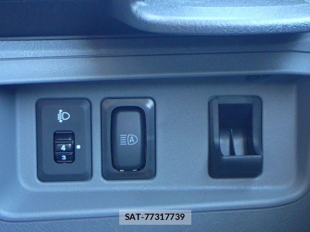 Mitsubishi MINICA 2025-01 4110486-15