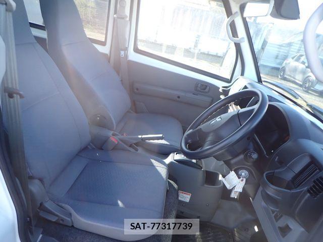 Mitsubishi MINICA 2025-01 4110486-18