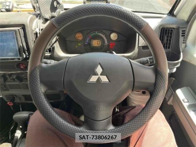 Mitsubishi MINICA 2024-06 7251544-9