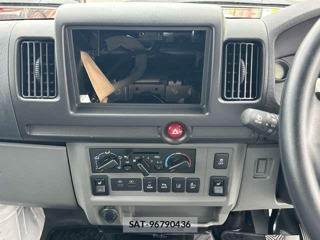 Mitsubishi MINICA 2025-01 7455832-14