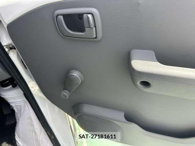 Mitsubishi MINICA 2025-01 7877842-12