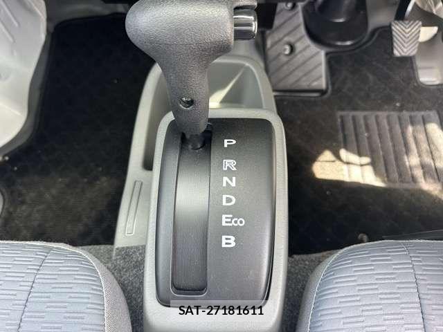 Mitsubishi MINICA 2025-01 7877842-15