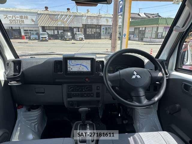 Mitsubishi MINICA 2025-01 7877842-6