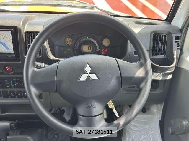Mitsubishi MINICA 2025-01 7877842-7