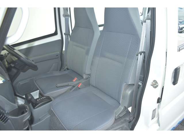 Mitsubishi MINICAB MIEV 2022-12 475642-3