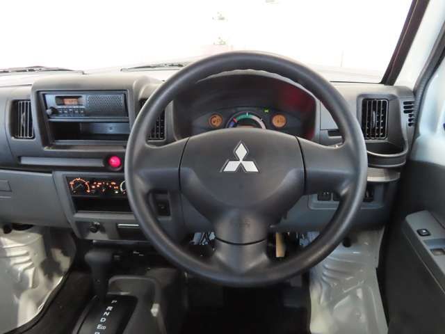 Mitsubishi MINICAB MIEV 2022-11 475637-9