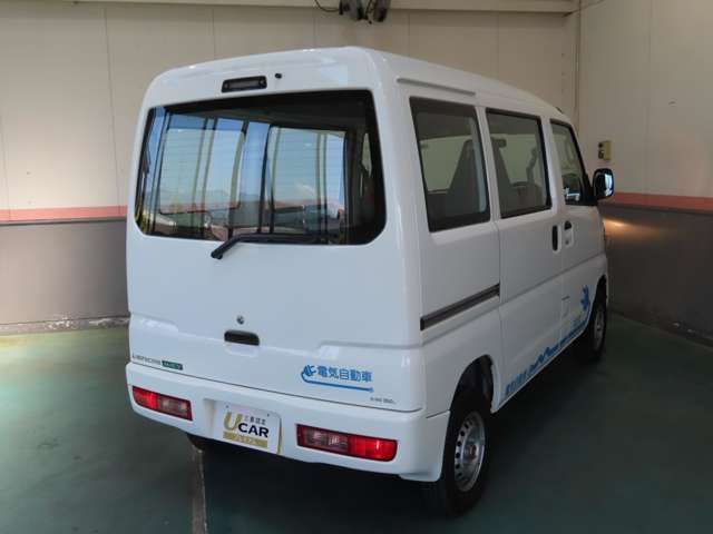 Mitsubishi MINICAB MIEV 2022-11 475637-1