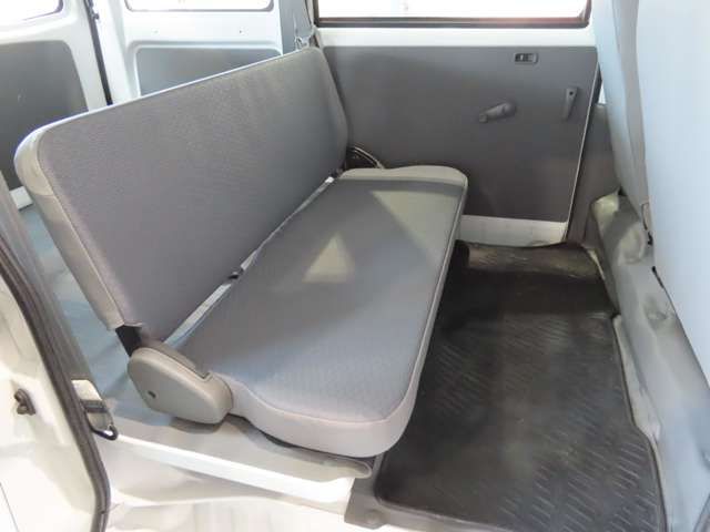 Mitsubishi MINICAB MIEV 2022-11 475637-8