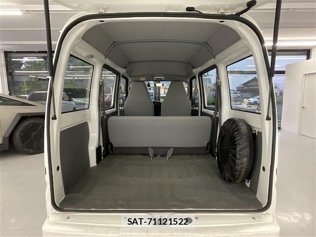 Mitsubishi MINICAB MIEV 2018-04 6716672-15