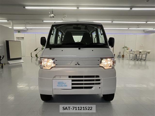 Mitsubishi MINICAB MIEV 2018-04 6716672-6