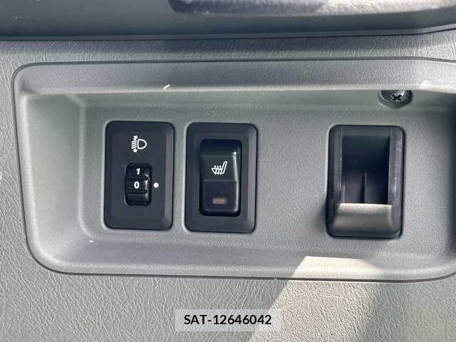 Mitsubishi MINICAB MIEV 2022-12 7059613-14