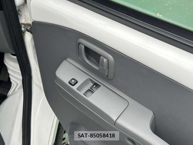 Mitsubishi MINICAB MIEV 2022-12 7455834-14