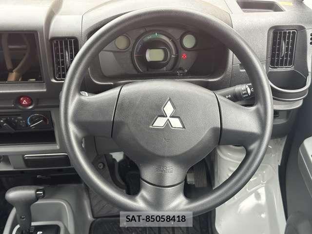 Mitsubishi MINICAB MIEV 2022-12 7455834-7