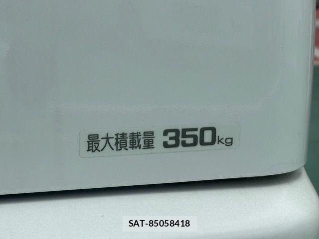 Mitsubishi MINICAB MIEV 2022-12 7455834-8