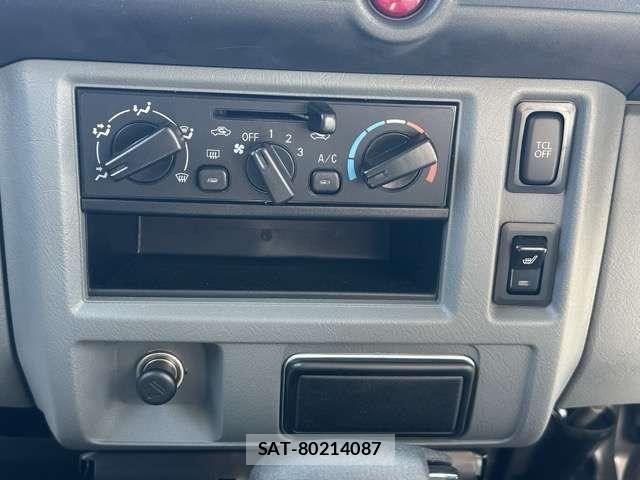Mitsubishi MINICAB MIEV 2023-08 7618143-12