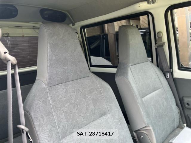 Mitsubishi MINICAB MIEV 2013-02 8100478-10