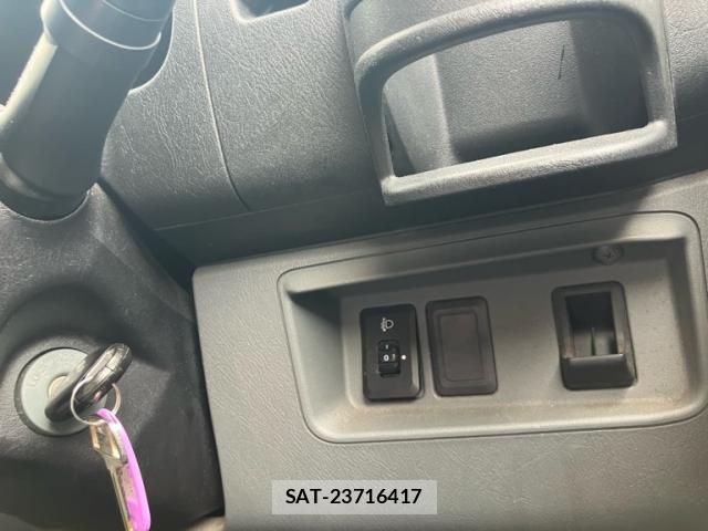 Mitsubishi MINICAB MIEV 2013-02 8100478-16