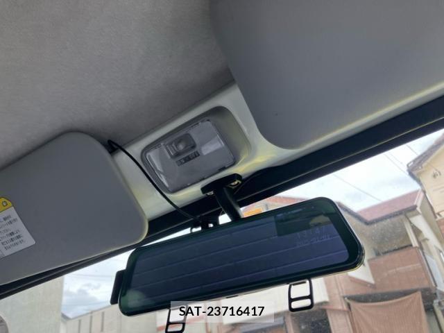 Mitsubishi MINICAB MIEV 2013-02 8100478-18