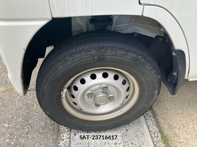 Mitsubishi MINICAB MIEV 2013-02 8100478-2