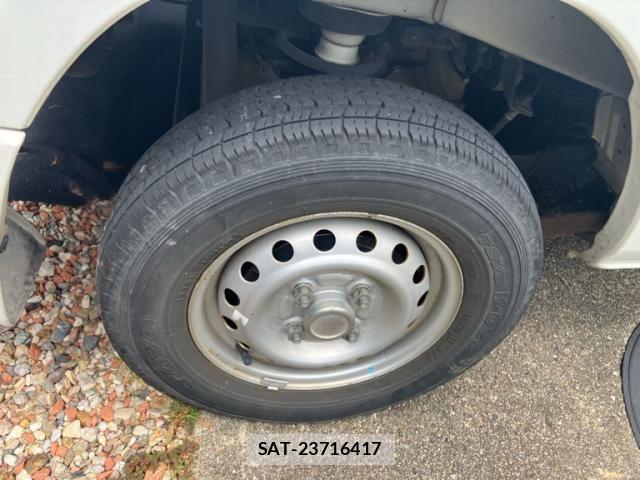 Mitsubishi MINICAB MIEV 2013-02 8100478-4