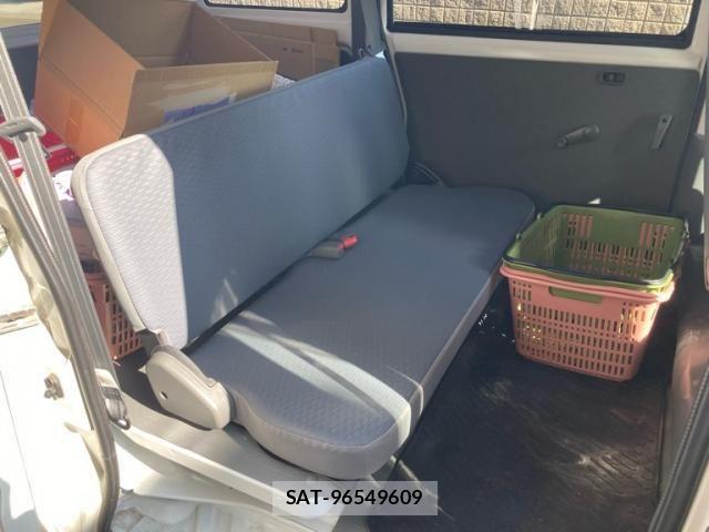 Mitsubishi MINICAB MIEV 2016-12 8438434-11