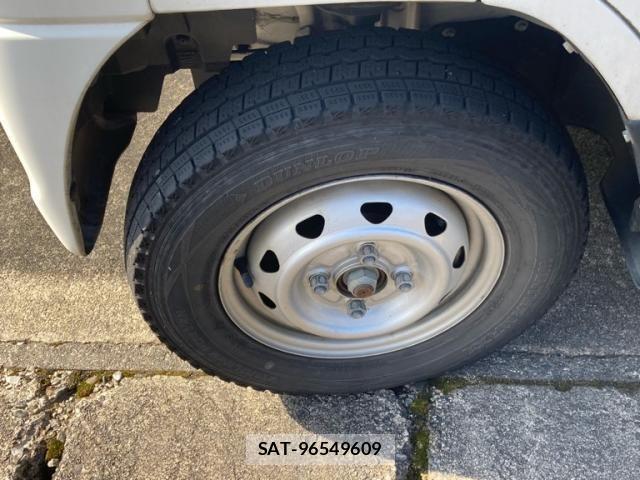 Mitsubishi MINICAB MIEV 2016-12 8438434-2