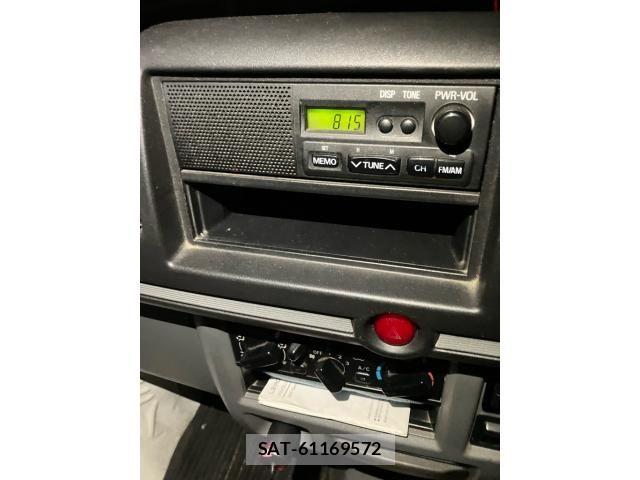 Mitsubishi MINICAB MIEV 2012-03 8666538-16