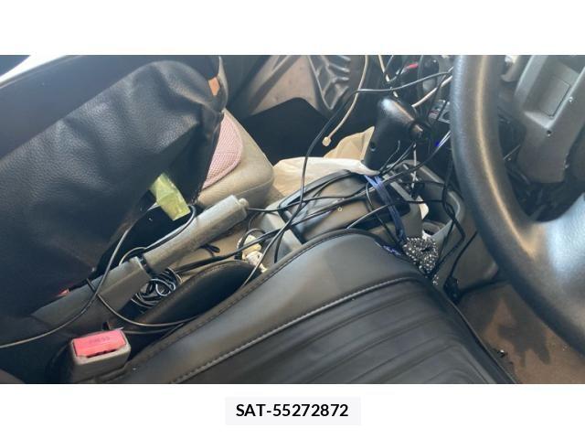 Mitsubishi MINICAB MIEV 2012-09 8849868-12