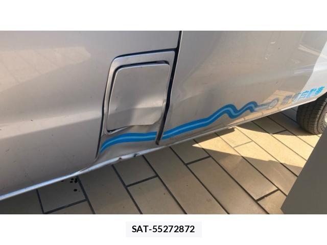 Mitsubishi MINICAB MIEV 2012-09 8849868-19