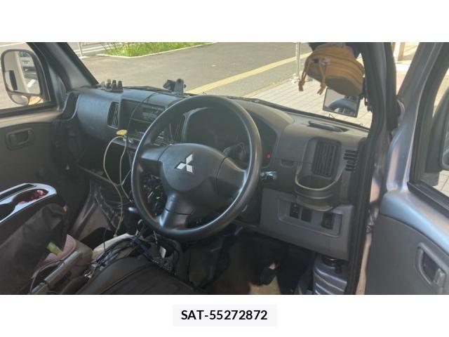Mitsubishi MINICAB MIEV 2012-09 8849868-8
