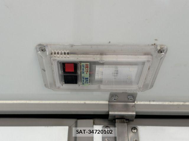 Mitsubishi MINICAB TRUCK 2015-09 1222906-14