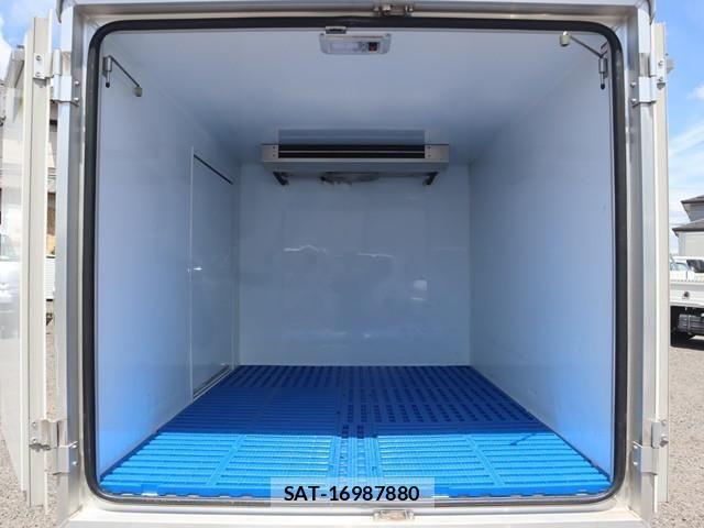 Mitsubishi MINICAB TRUCK 2021-03 1228749-11