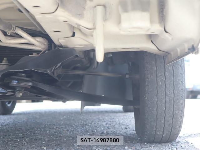 Mitsubishi MINICAB TRUCK 2021-03 1228749-26