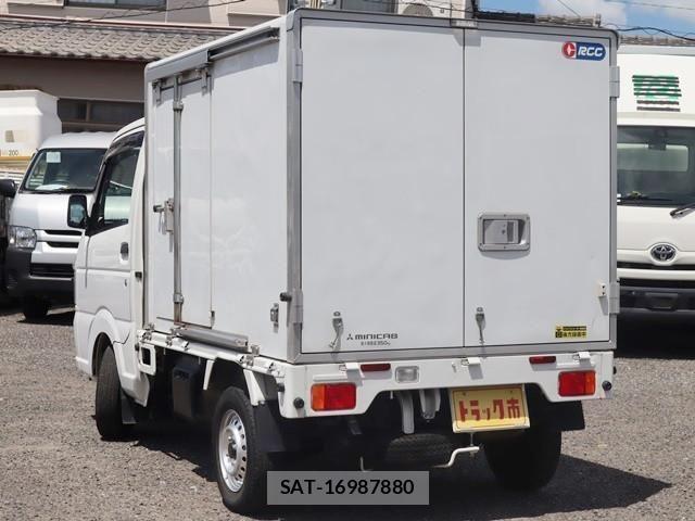 Mitsubishi MINICAB TRUCK 2021-03 1228749-6