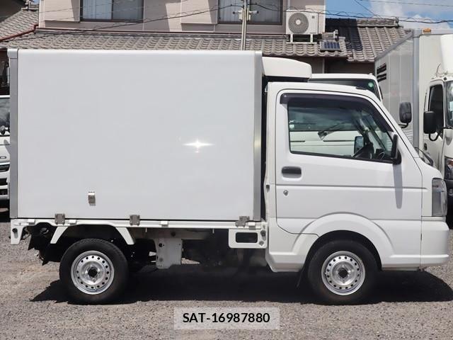 Mitsubishi MINICAB TRUCK 2021-03 1228749-7