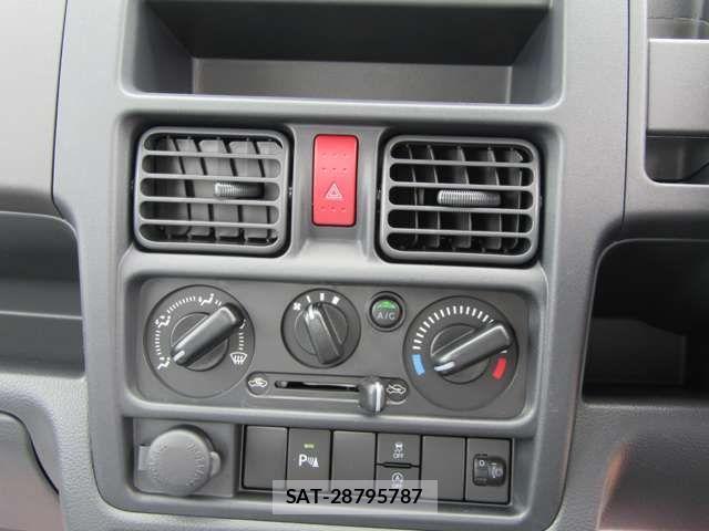 Mitsubishi MINICAB TRUCK 2025-04 2350821-11