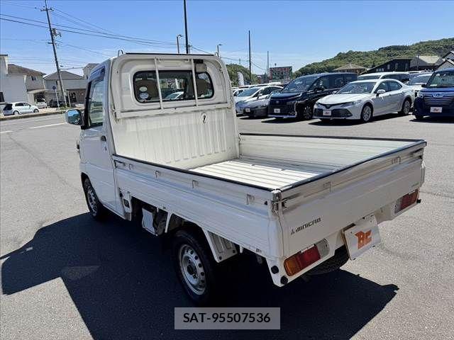 Mitsubishi MINICAB TRUCK 2006-07 6683883-12