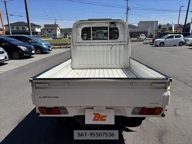 Mitsubishi MINICAB TRUCK 2006-07 6683883-13