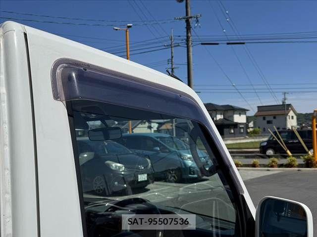 Mitsubishi MINICAB TRUCK 2006-07 6683883-18