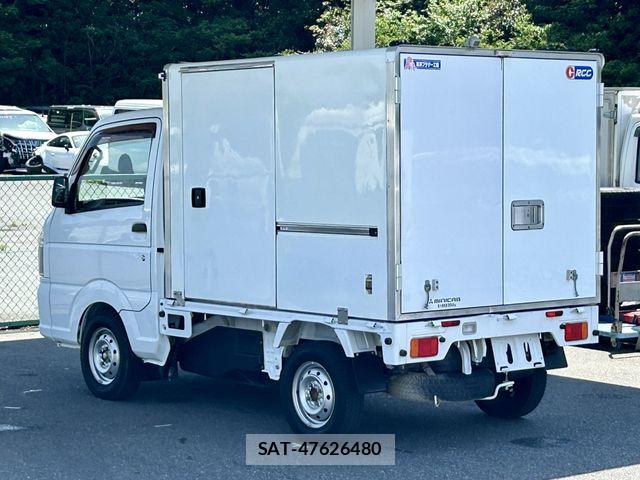 Mitsubishi MINICAB TRUCK 2015-04 6815943-13