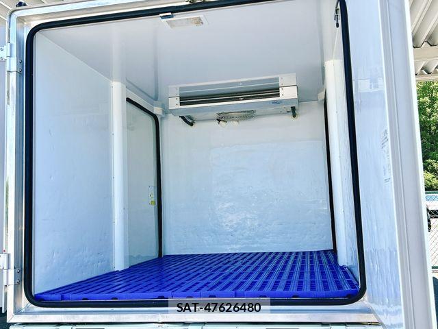 Mitsubishi MINICAB TRUCK 2015-04 6815943-15