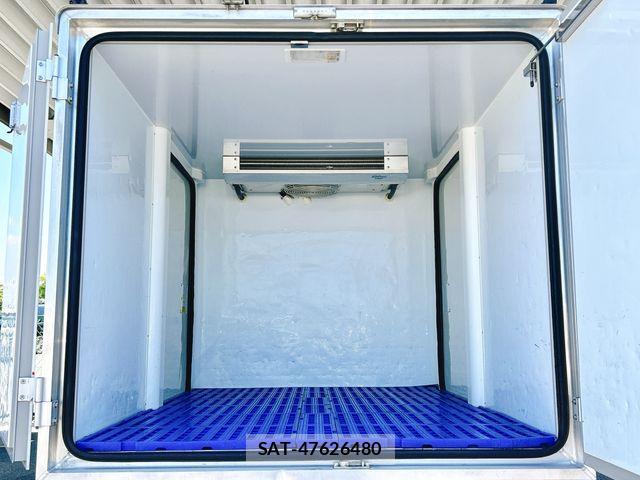 Mitsubishi MINICAB TRUCK 2015-04 6815943-3