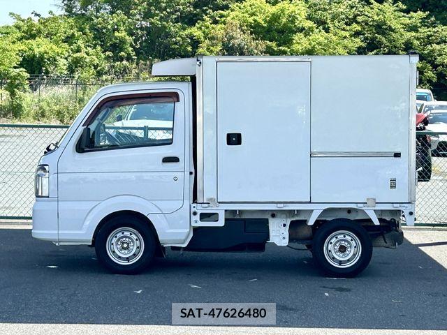 Mitsubishi MINICAB TRUCK 2015-04 6815943-7
