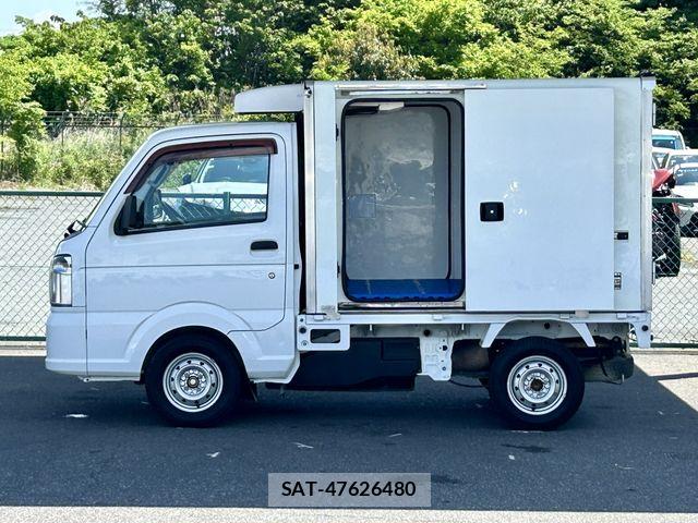 Mitsubishi MINICAB TRUCK 2015-04 6815943-8