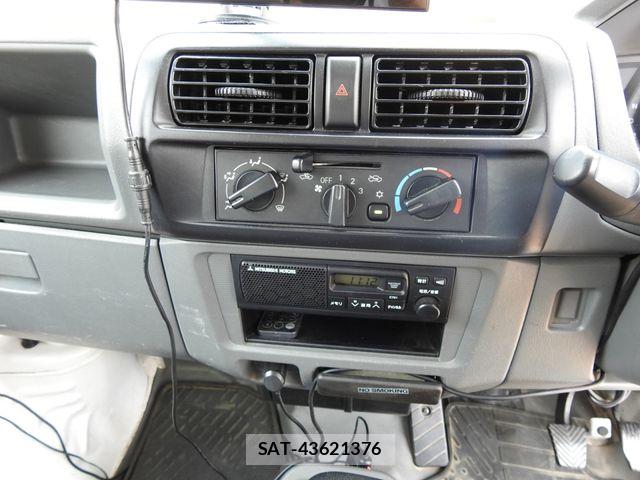 Mitsubishi MINICAB TRUCK 2002-07 6908505-18