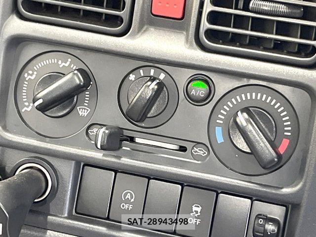 Mitsubishi MINICAB TRUCK 2024-05 6995703-5