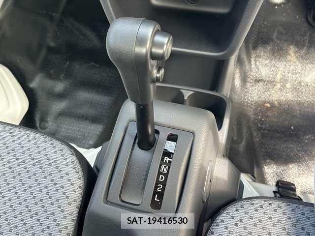 Mitsubishi MINICAB TRUCK 2025-03 7059615-11