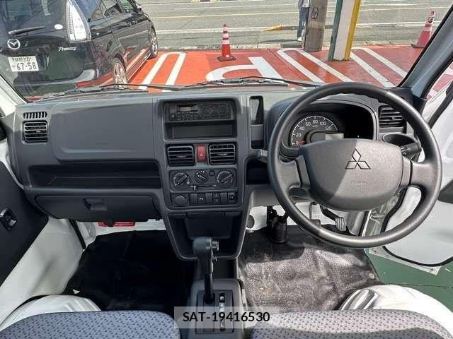 Mitsubishi MINICAB TRUCK 2025-03 7059615-14