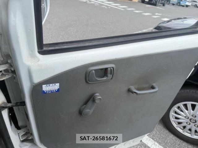 Mitsubishi MINICAB TRUCK 2002-05 7059619-11